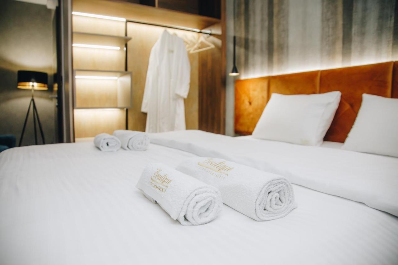 Boutique Luxury Apartments Kragujevac Buitenkant foto
