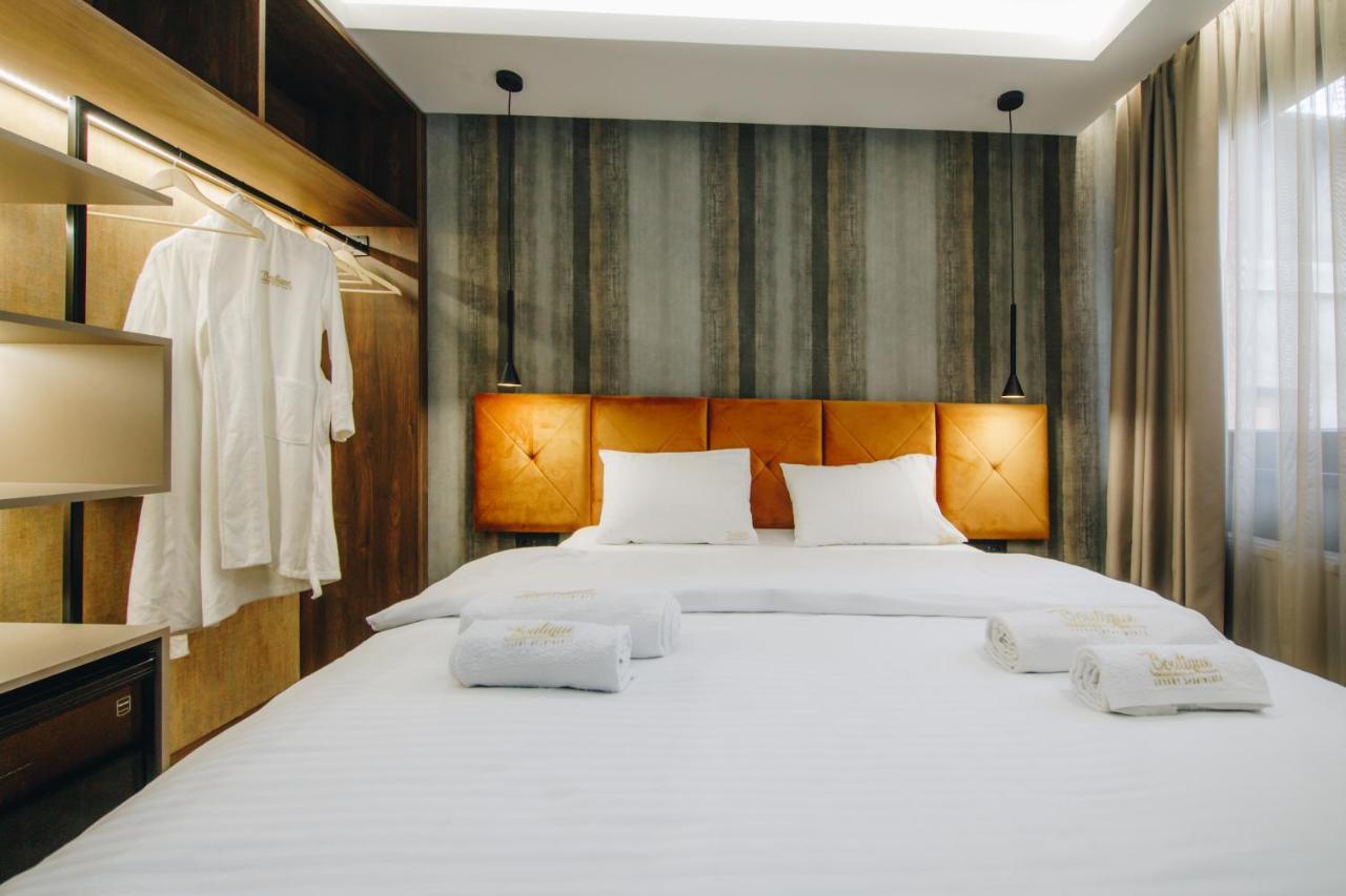 Boutique Luxury Apartments Kragujevac Buitenkant foto