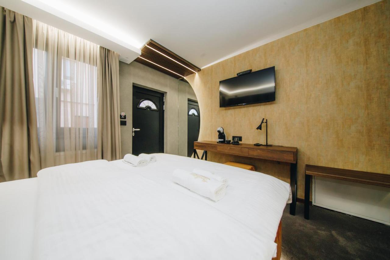Boutique Luxury Apartments Kragujevac Buitenkant foto