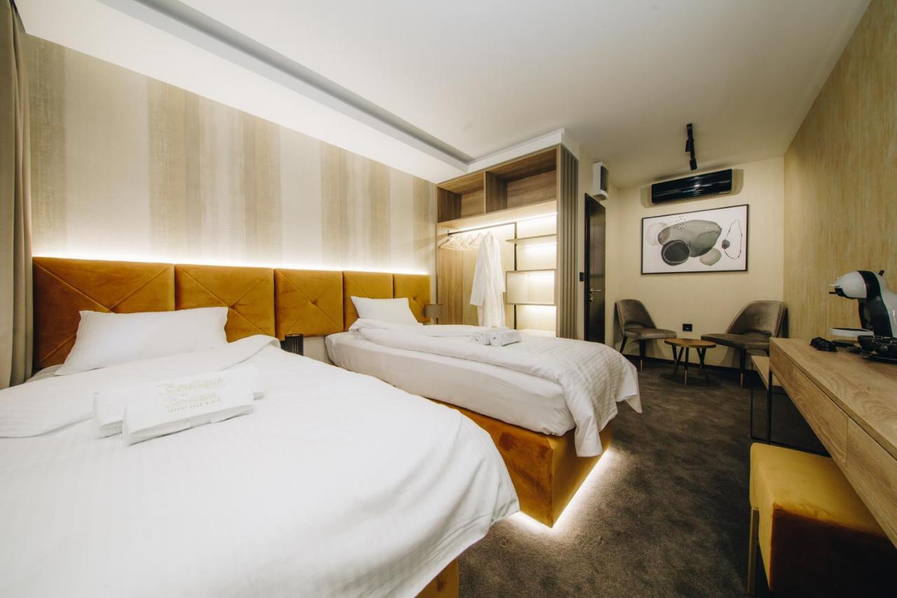 Boutique Luxury Apartments Kragujevac Buitenkant foto