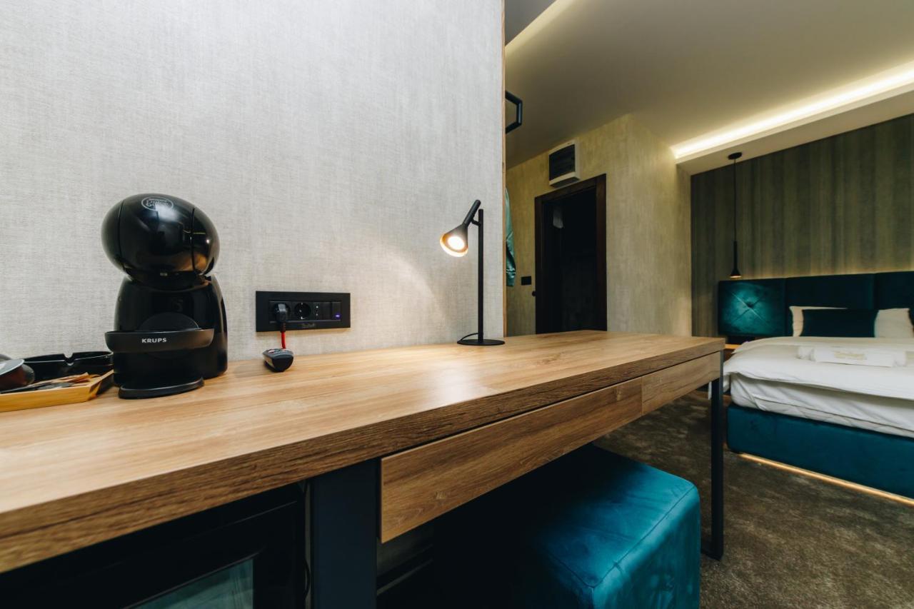 Boutique Luxury Apartments Kragujevac Buitenkant foto