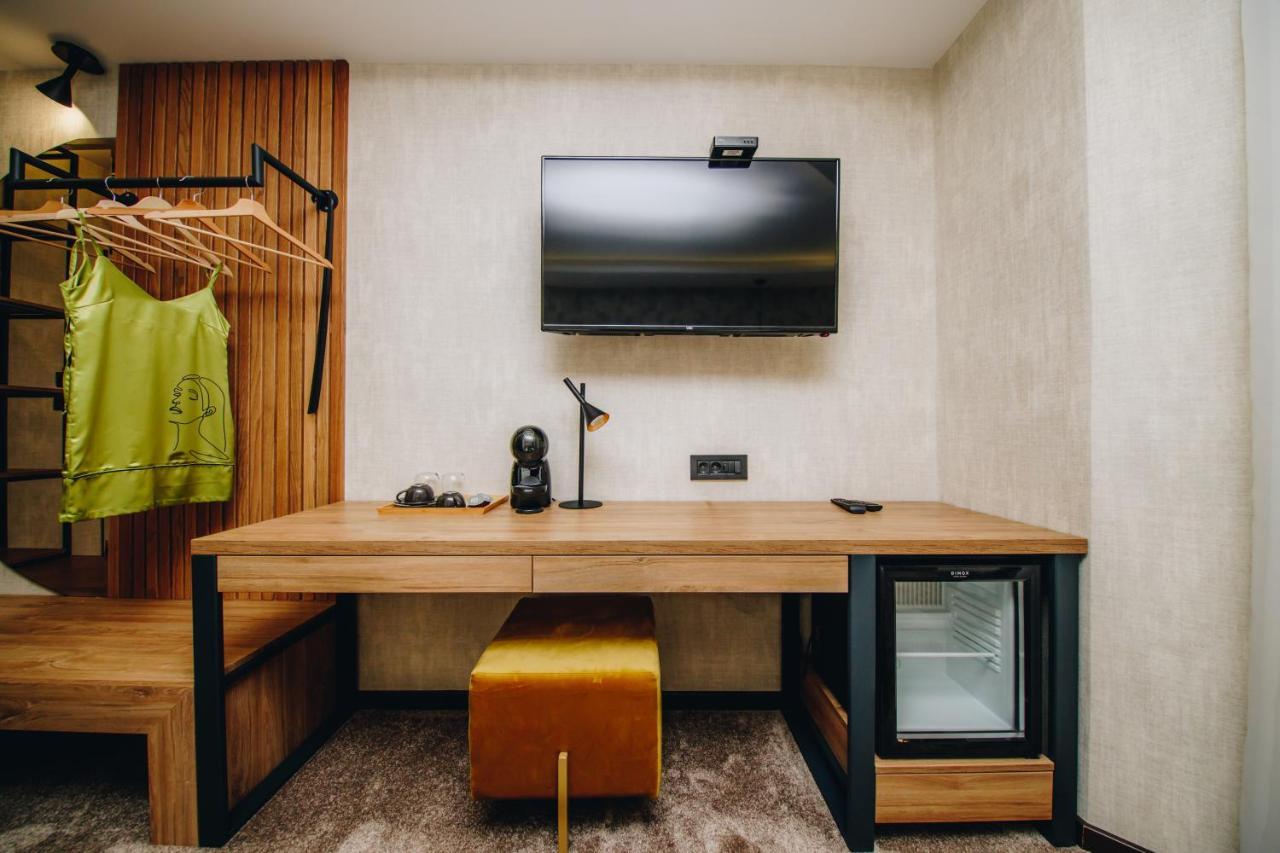 Boutique Luxury Apartments Kragujevac Buitenkant foto