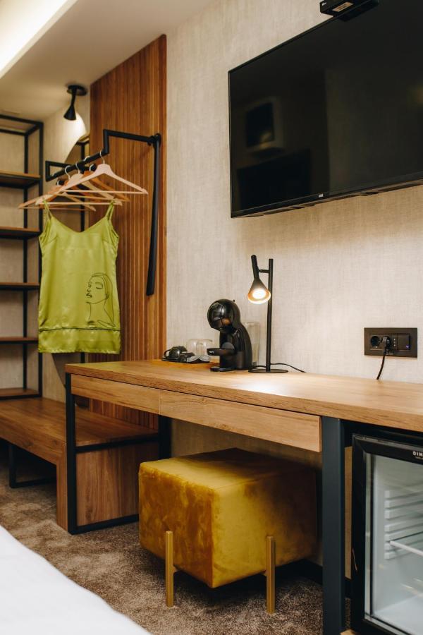 Boutique Luxury Apartments Kragujevac Buitenkant foto
