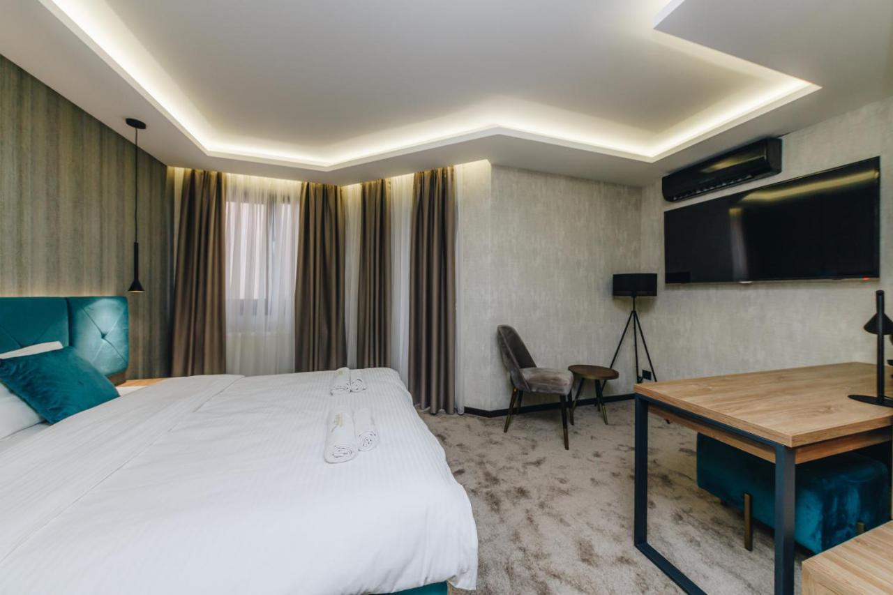 Boutique Luxury Apartments Kragujevac Buitenkant foto