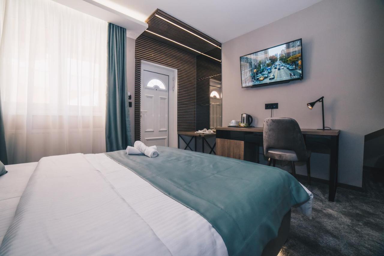 Boutique Luxury Apartments Kragujevac Buitenkant foto