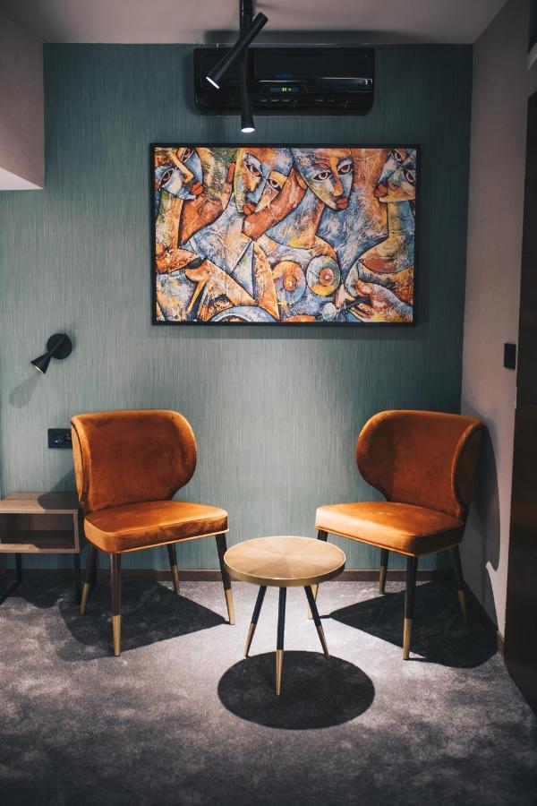 Boutique Luxury Apartments Kragujevac Buitenkant foto